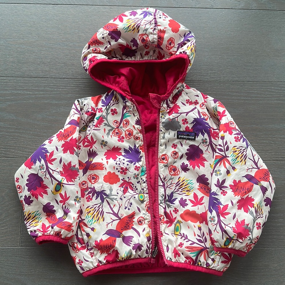 Beautiful reversible jacket for little girl. Great used condition